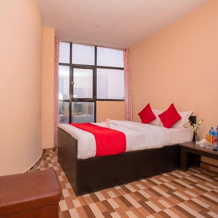 Oyo 142 Co International Guest House Kathmandu Exterior photo