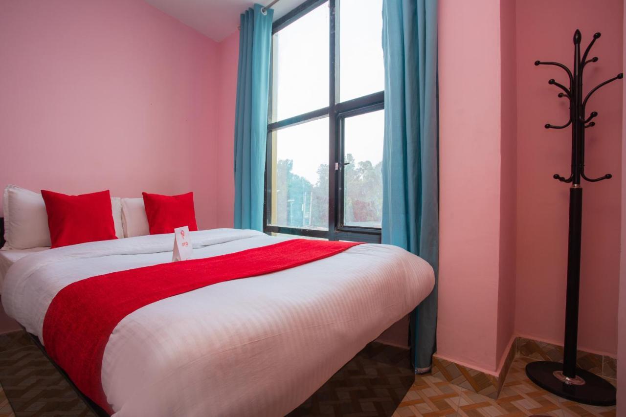 Oyo 142 Co International Guest House Kathmandu Exterior photo