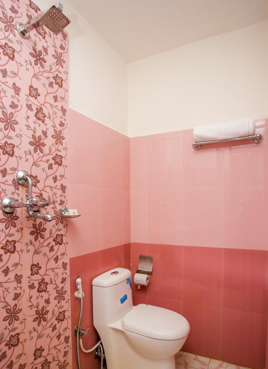 Oyo 142 Co International Guest House Kathmandu Exterior photo