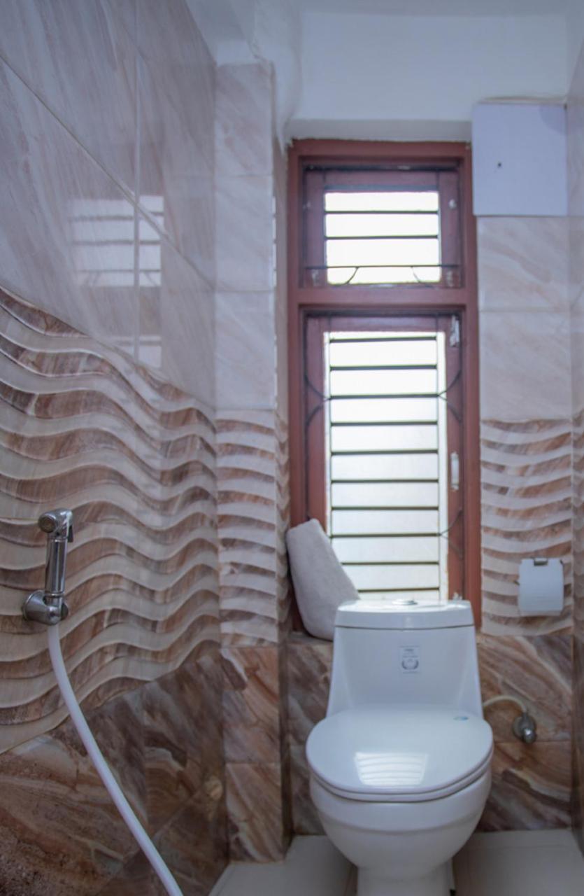 Oyo 142 Co International Guest House Kathmandu Exterior photo